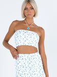 Front view of model wearing  front Princess Polly Sleeveless Square Neck  Kinney Strapless Top White / Floral