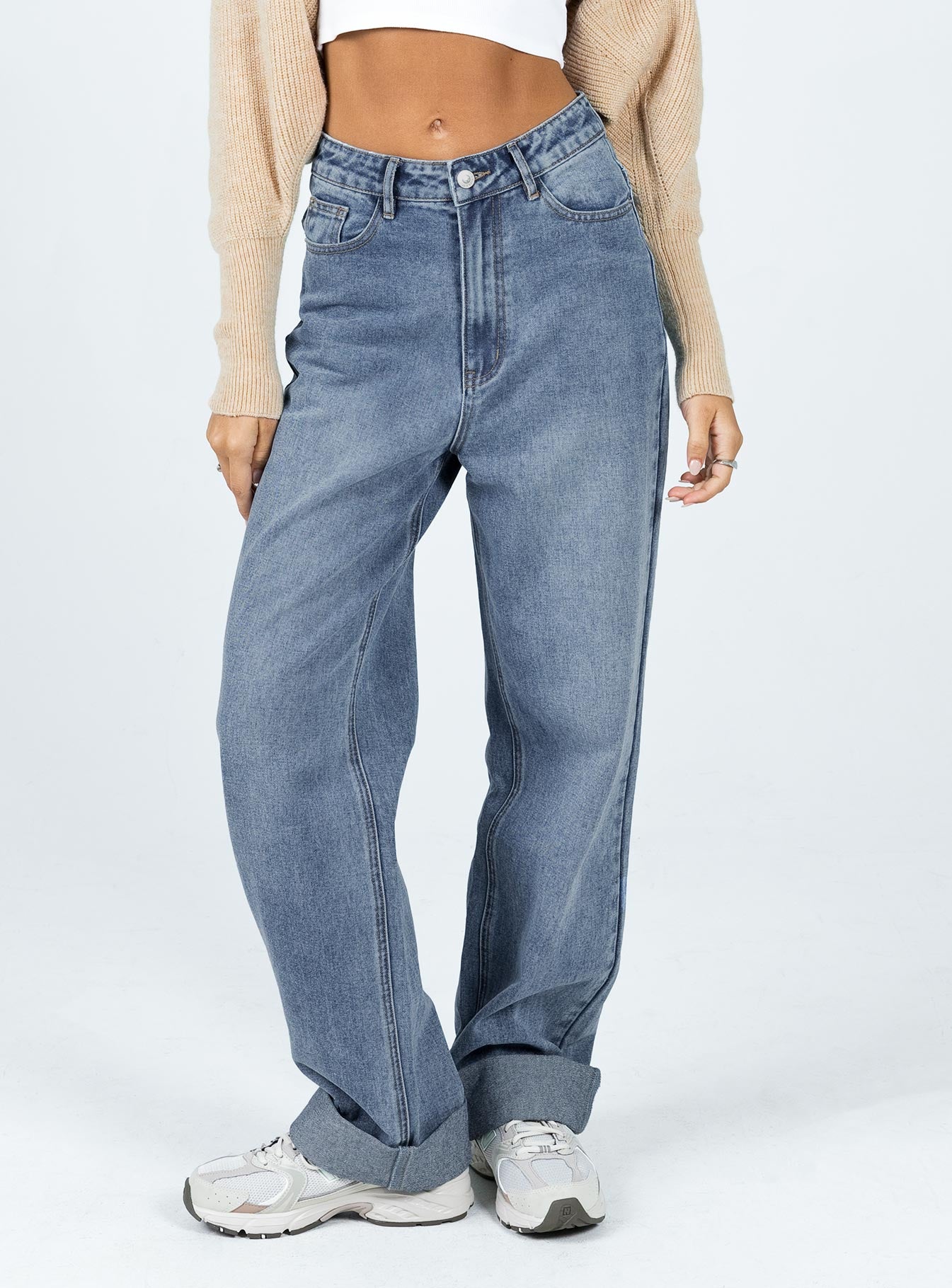 Zeira Wide Leg Jeans Mid Wash Denim