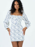 product Princess Polly Square Neck  Vilma Long Sleeve Dress White Floral