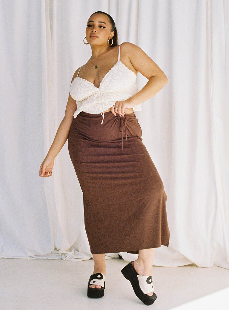 Front view of model wearing  front Caroline Midi Skirt Brown Curve Princess Polly  Maxi 