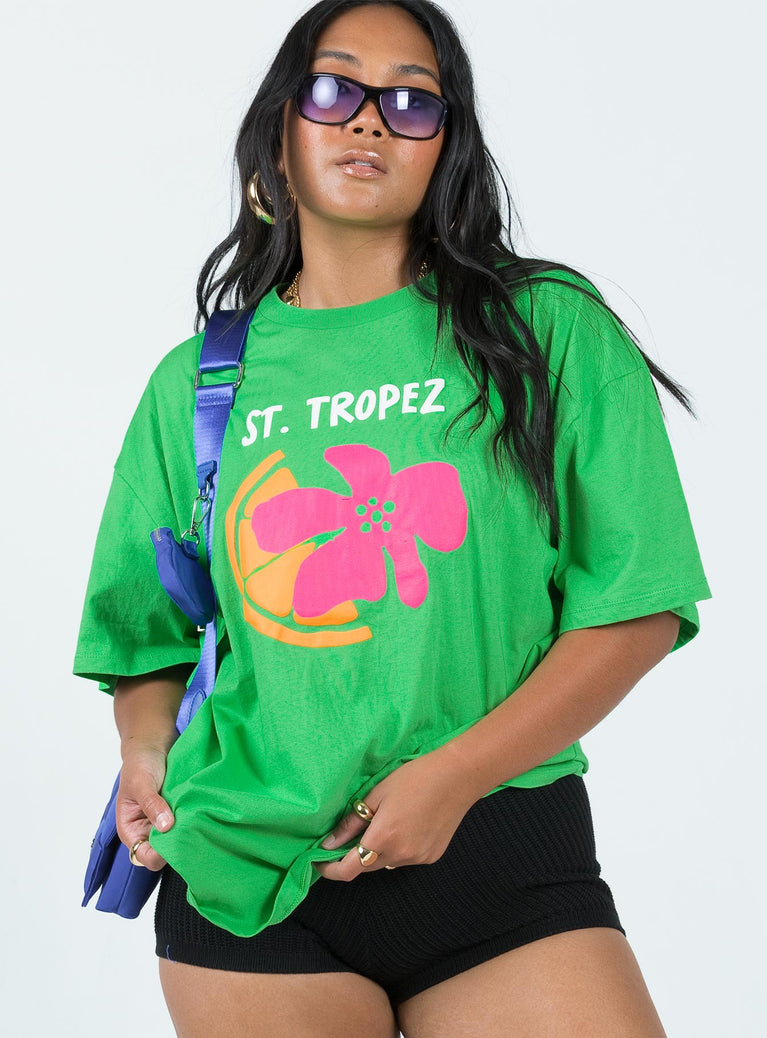 Front view of model wearing  front Princess Polly Three Fourth Sleeves Scoop Neck  St Tropez Tee Green