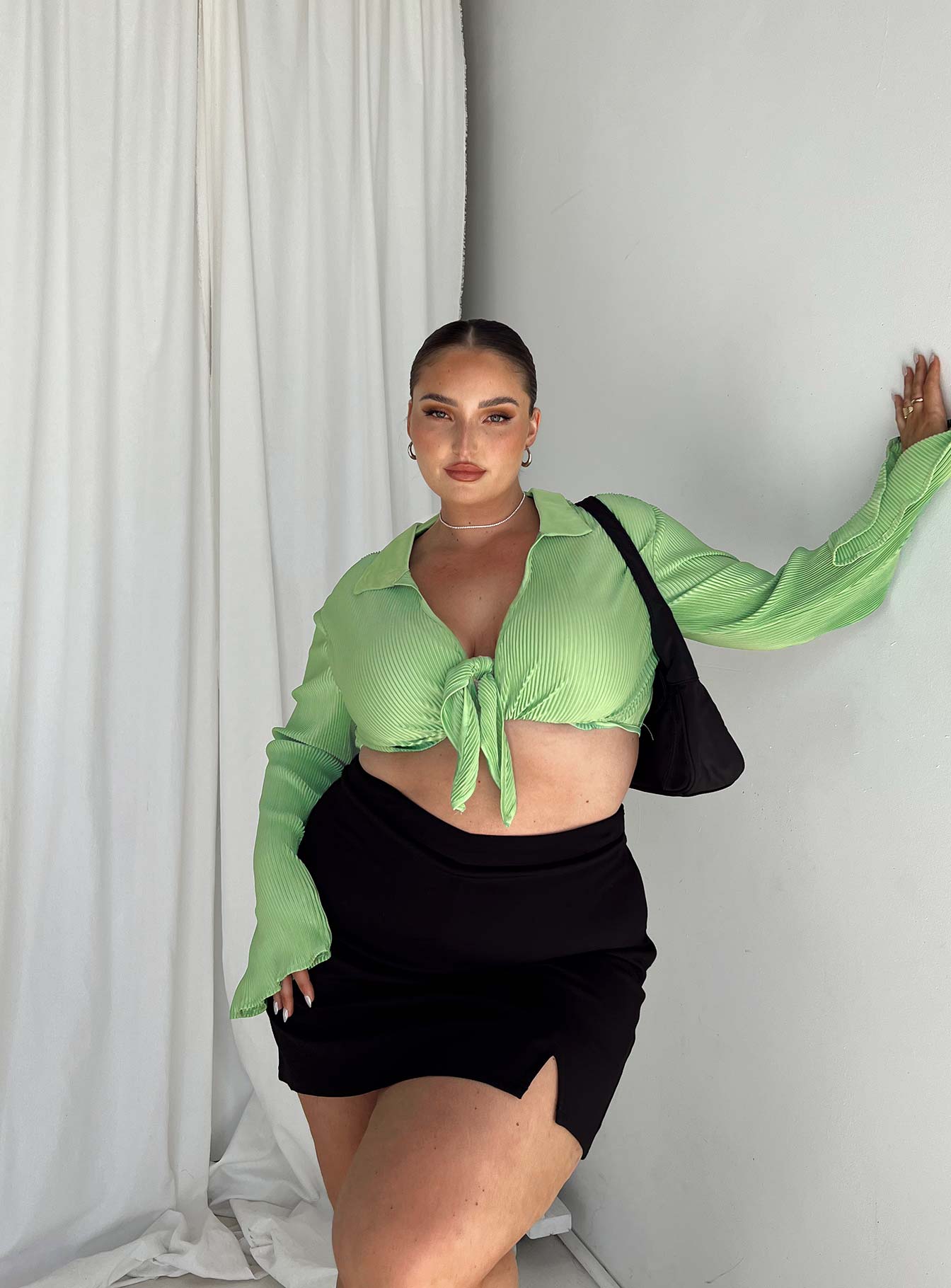 product Princess Polly Full Sleeves Asymmetric Neckline  Venga Long Sleeve Top Green Curve