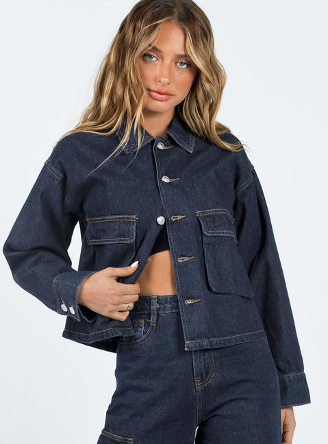 Denim jacket Dark wash denim Pointed collar Button fastening at front Silver-toned hardware Twin chest pockets Double button cuff