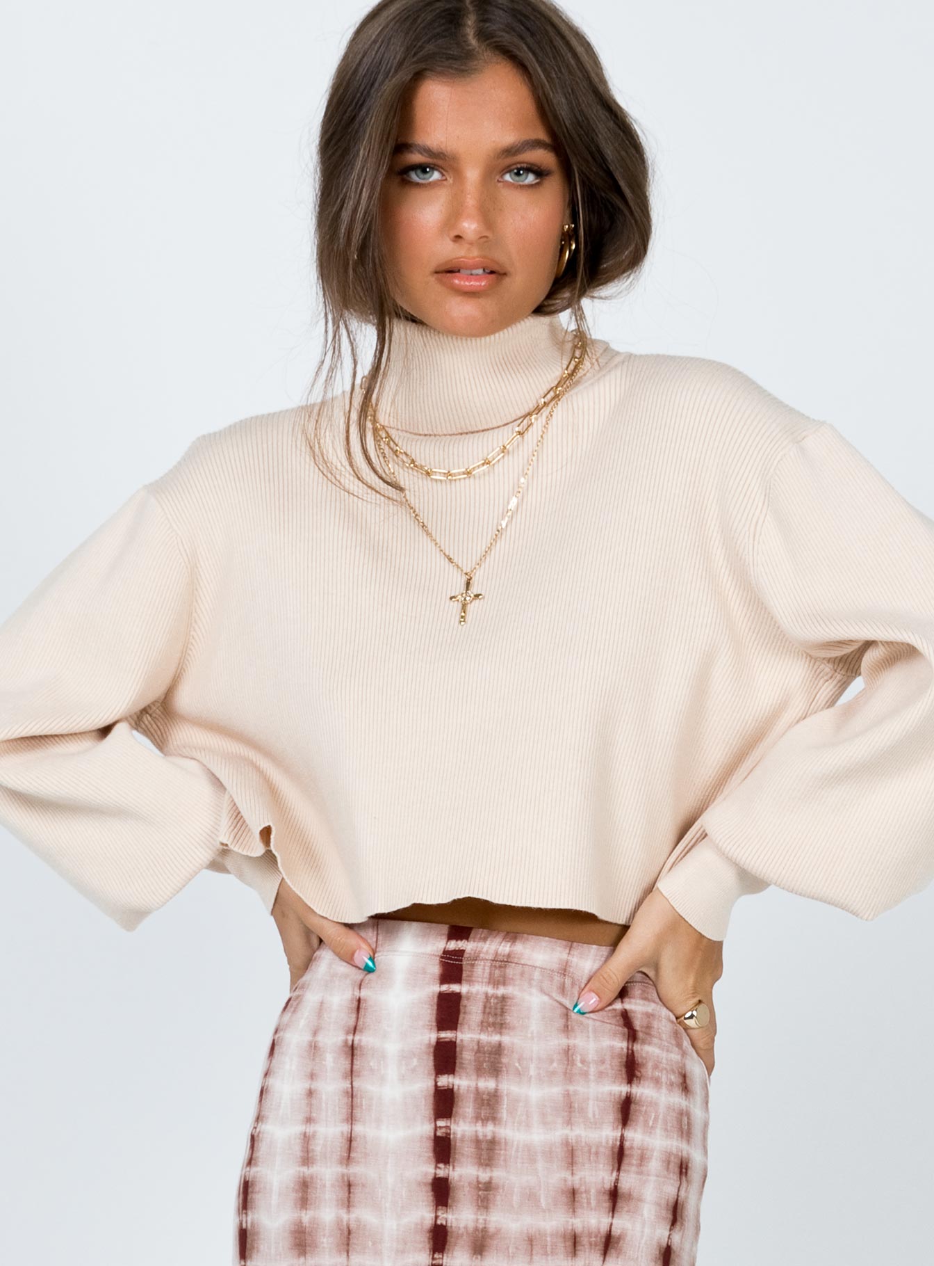 Izzy Turtleneck Sweater Cream Princess Polly  Cropped 
