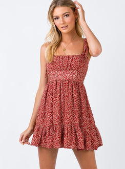 Front view of model wearing  front Princess Polly Square Neck  The Bonnie Mini Dress Maroon