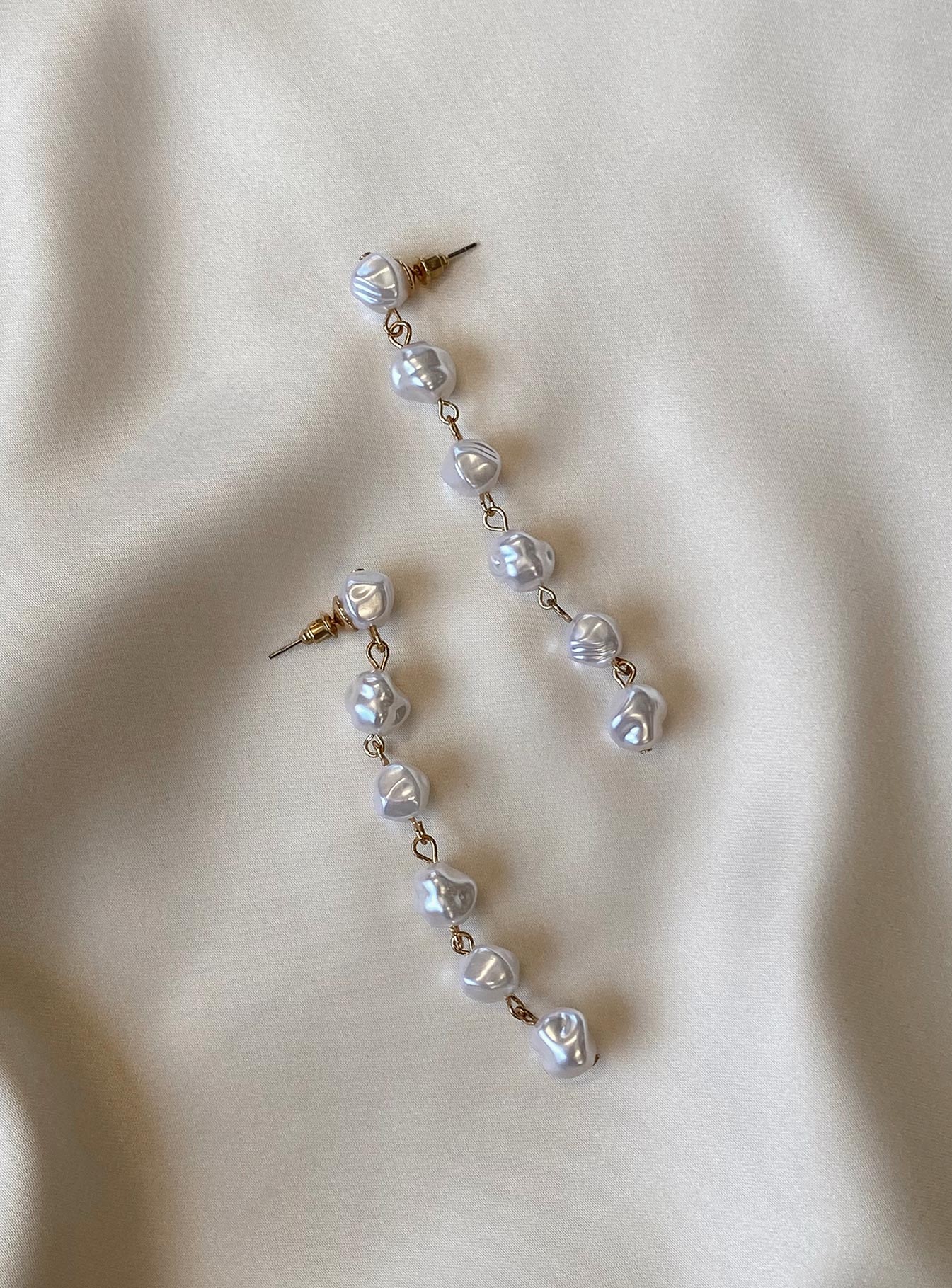 Earrings Stud fastening Pearl drop down charm Gold-toned