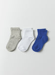 Sock pack Three pairs Ribbed cuff Good stretch 