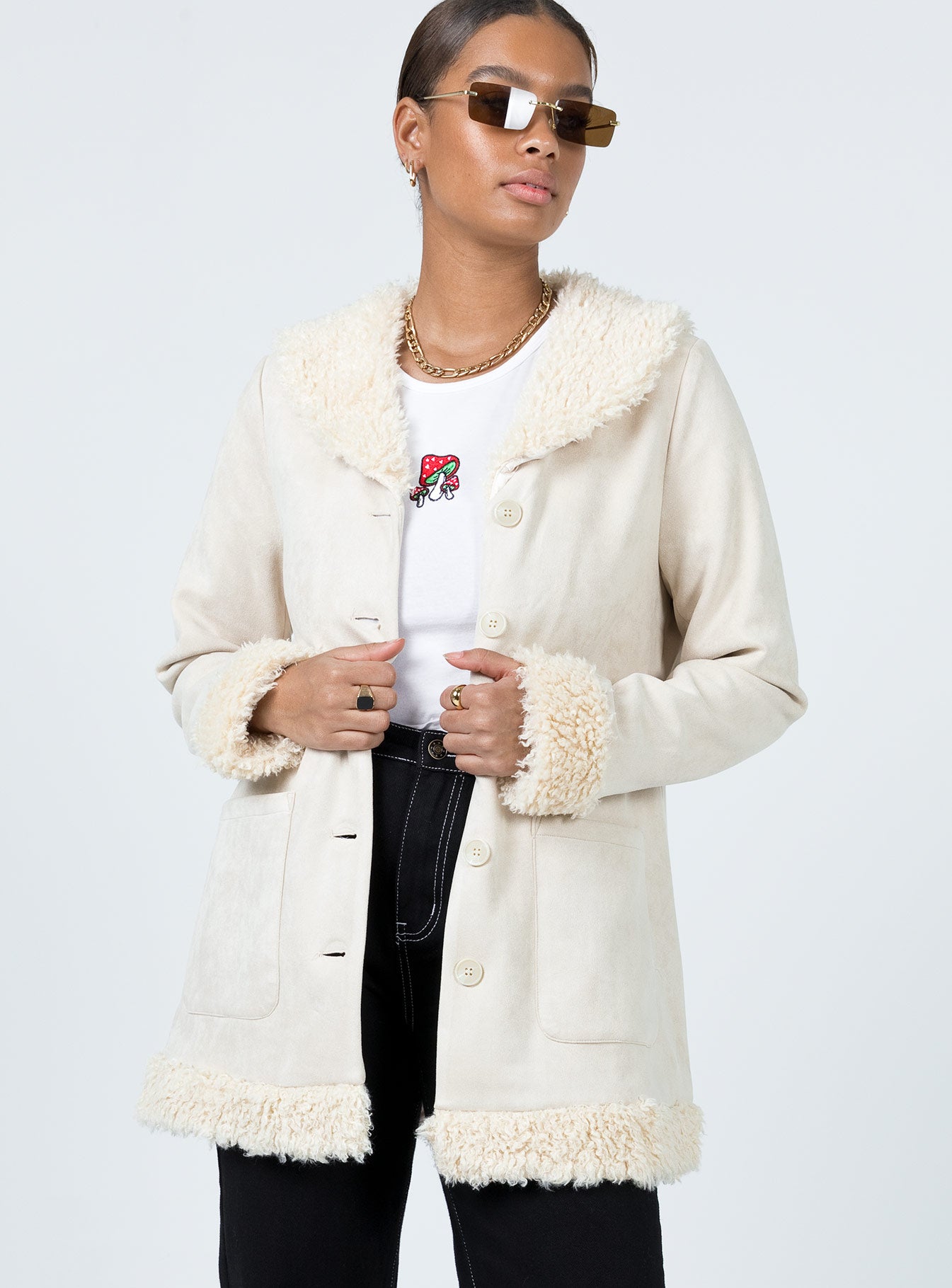 Princess polly fluffy jacket hotsell