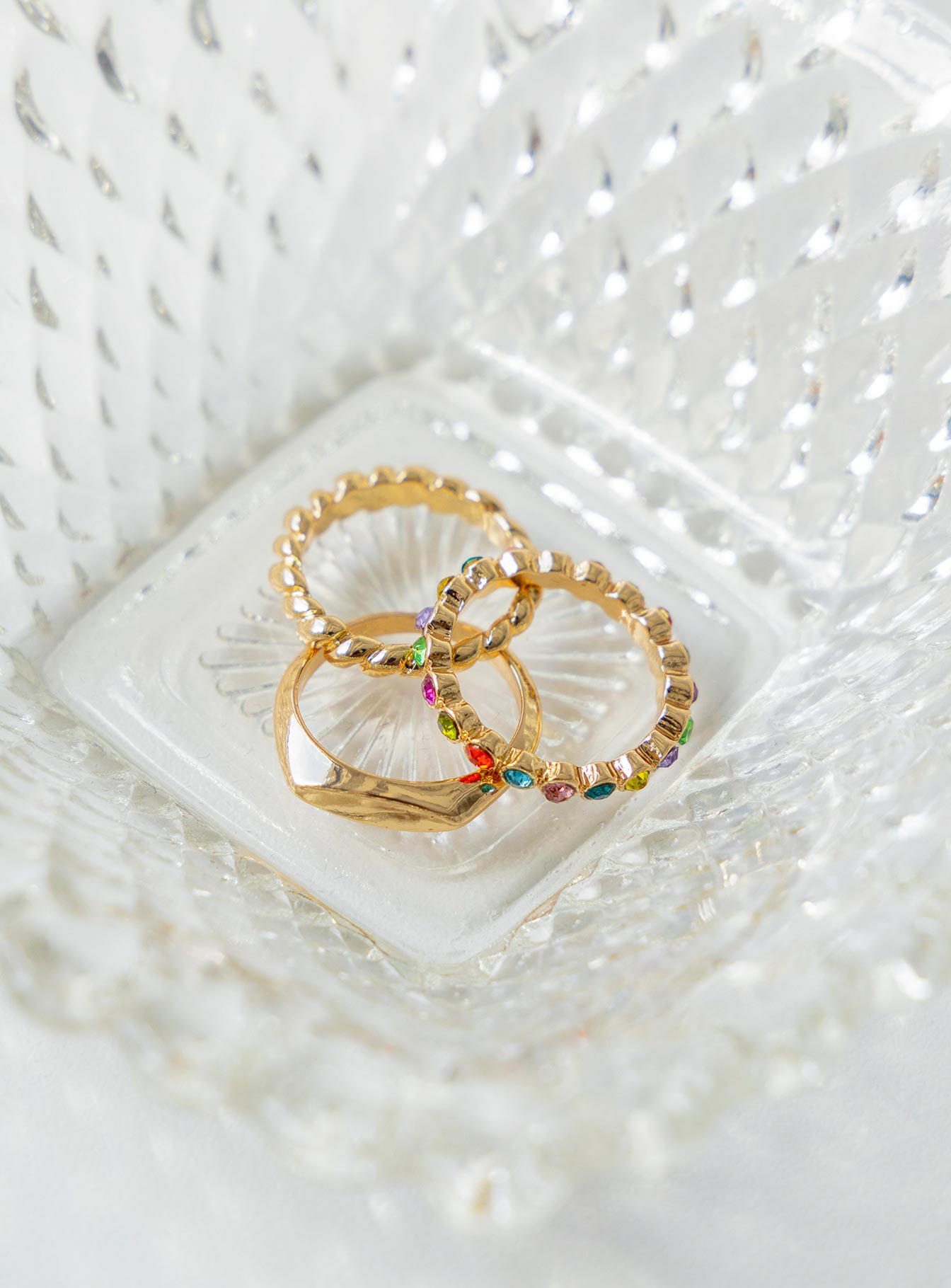 Ring set Pack of three Diamante detail Gold-toned