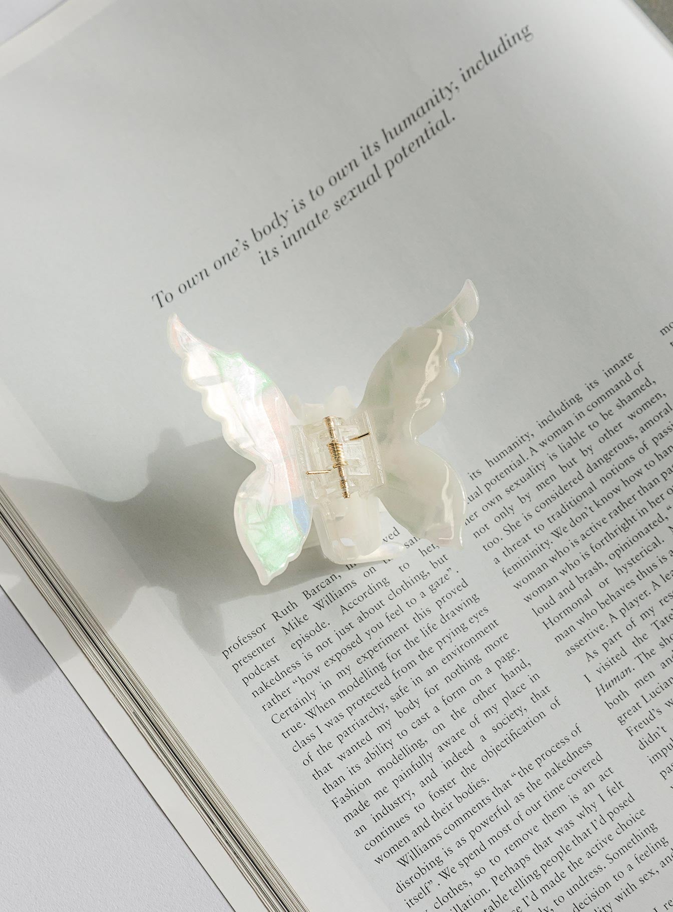 Hair clip Marble look  Butterfly shape 