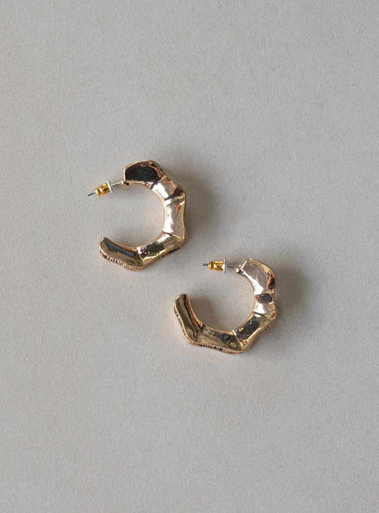 Earrings Hoop style Stud fastening Gold-toned