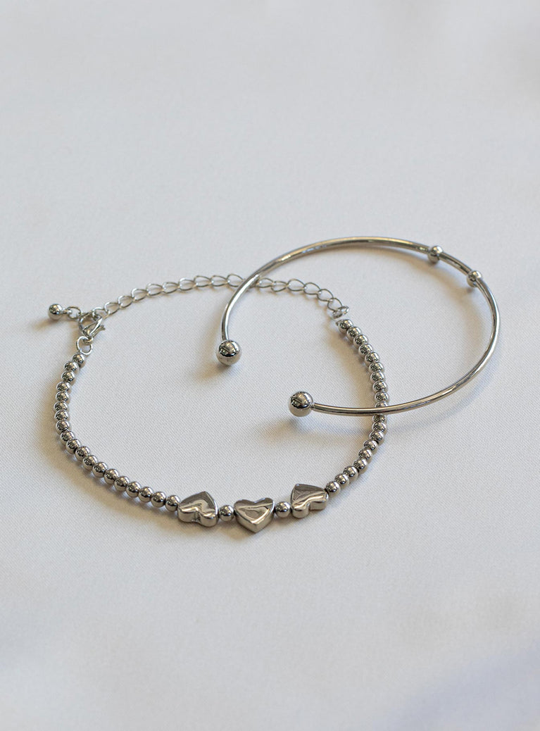 Silver bracelet pack Cuff & bracelet styles Lobster clasp fastening Heart pendants Silver-toned
