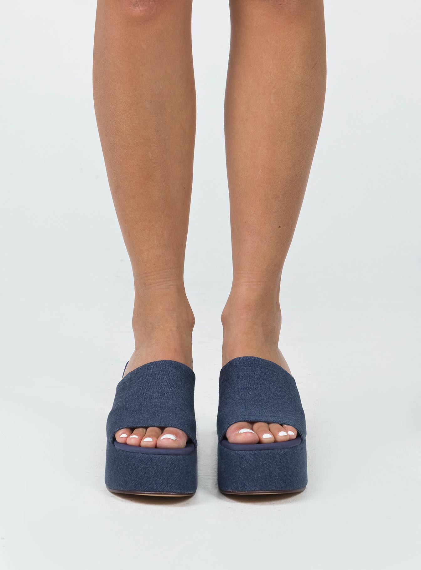 Denim material sandal Rounded toe Padded footbed Platform base