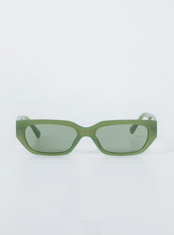 Sunglasses 70% PC 30% AC UV 400 Black tinted lenses Moulded nose bridge  Lightweight 