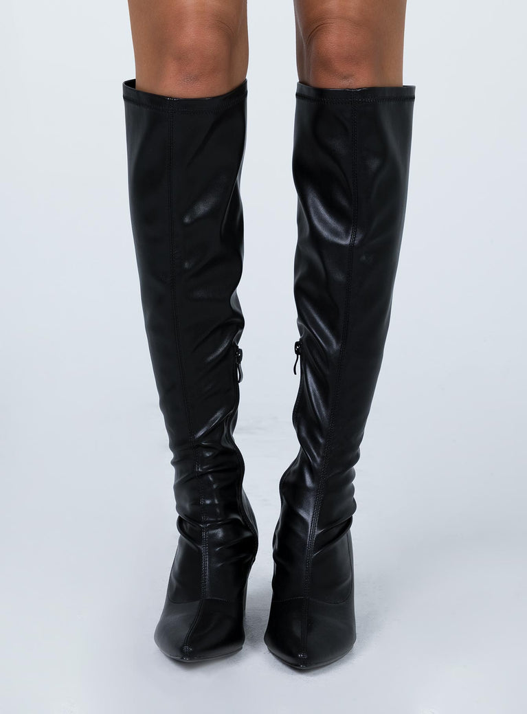 Olsen Boots Black
