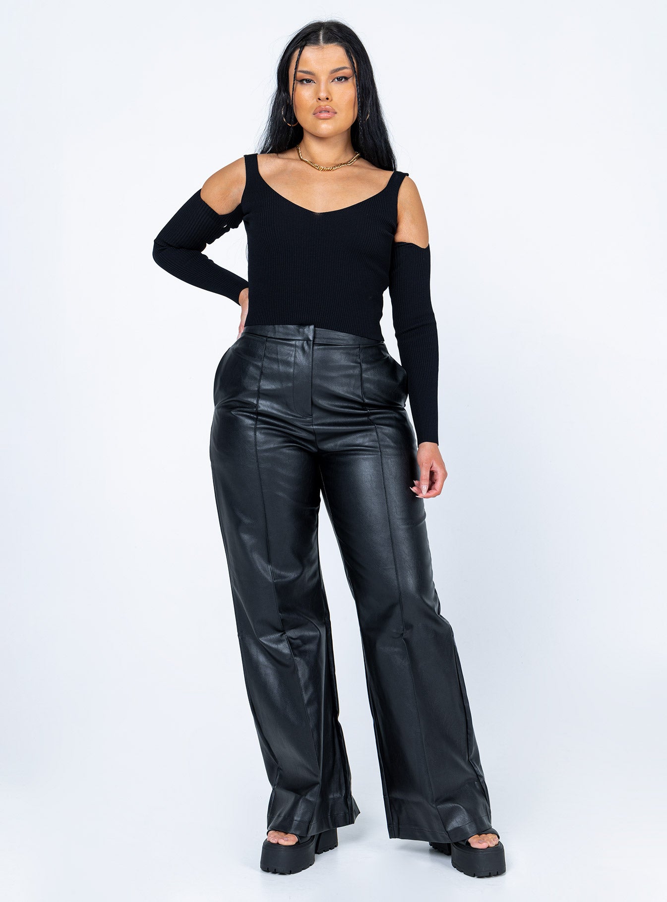 front view of model wearing Princess Polly Kadence Long Sleeve Top Black 