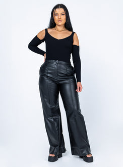 front view of model wearing Princess Polly Kadence Long Sleeve Top Black 