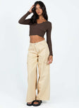 Long sleeve crop top Ribbed material V-neckline