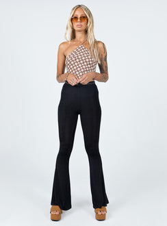 side view of model wearing Princess Polly Motel Mauda Top Chain Tangle Beige 