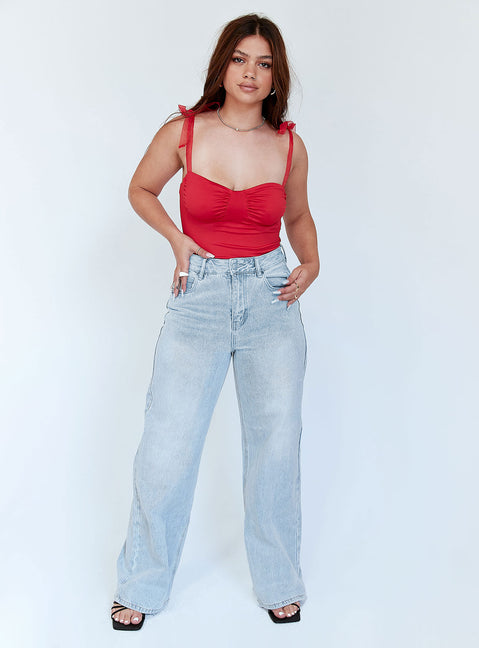 side view of model wearing Princess Polly Jena Bodysuit Sleeveless Sweetheart 