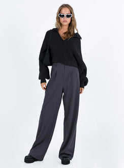 Tiara Cropped Sweater Black Princess Polly  regular 