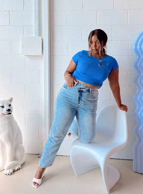 front view of model wearing Princess Polly Classic Crop Tee Blue Curve Short Sleeves Crew Neck 