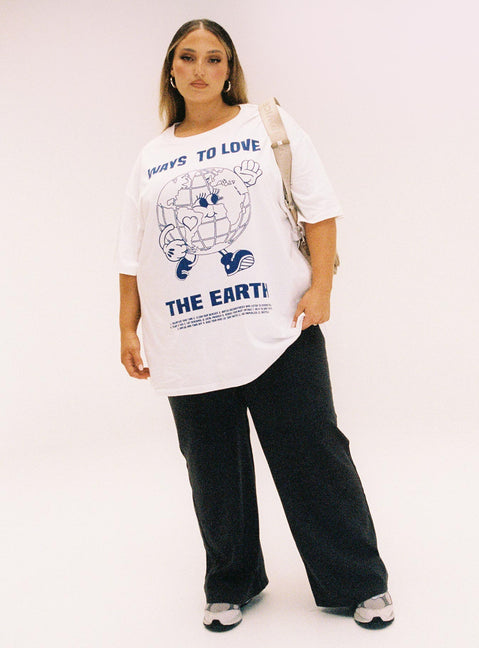Front view of model wearing  front Princess Polly Three Fourth Sleeves Square Neck  Organic Love The Earth Oversized Tee White Curve