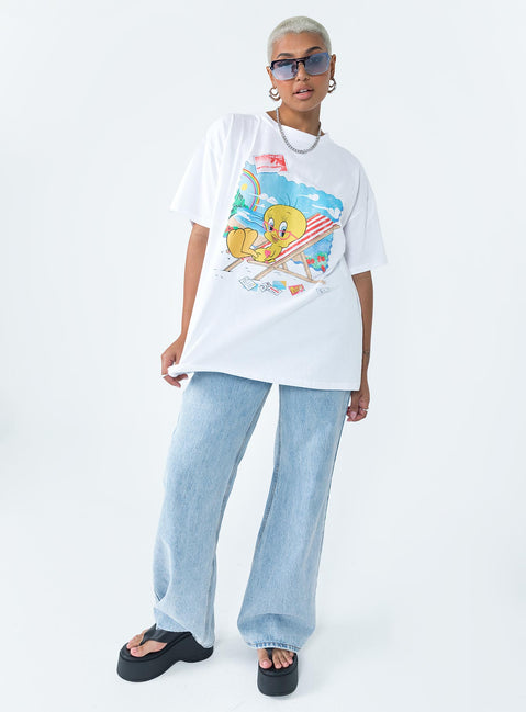 front view of model wearing Princess Polly Tweety Post Card Vacation Oversized Tee White Short Sleeve Crew Neck 