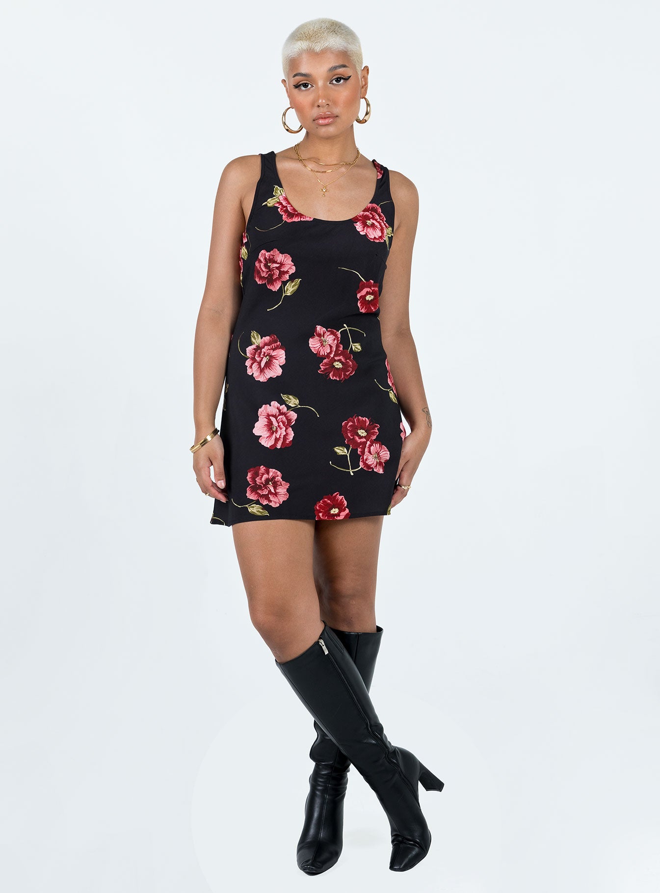 product Princess Polly Crew Neck  Shelli Vintage Floral Mini Dress Black / Multi