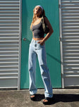 Front view of model wearing  front Princess Polly Low Rise Jeans  Morala Wide Leg Cargo Jeans Light Wash Denim