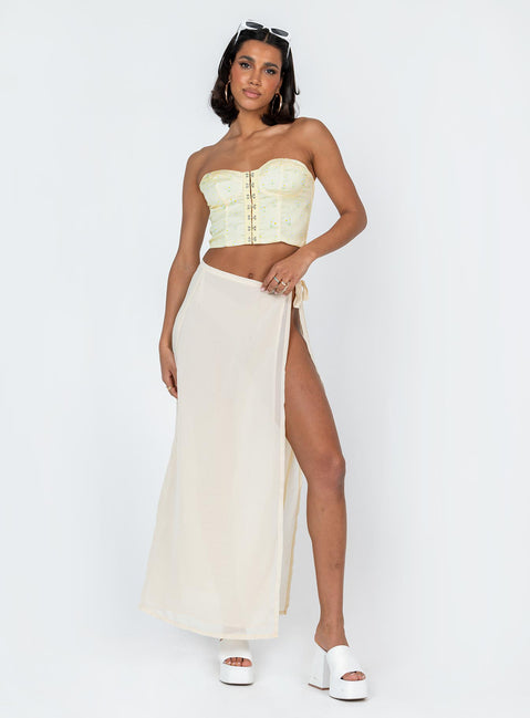 front view of model wearing Princess Polly Allyson Strapless Top Yellow Sleeveless Sweetheart 