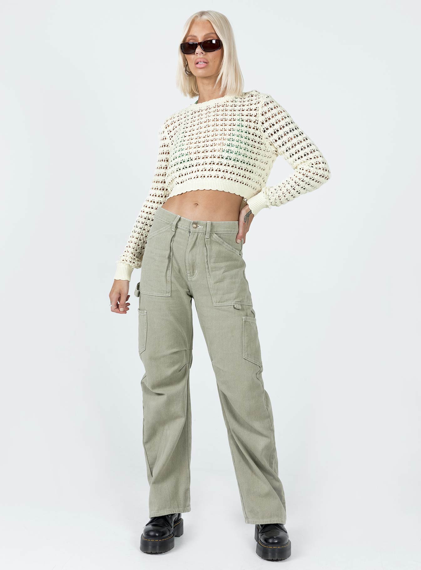 Robbie Sweater Cream Princess Polly  Cropped 