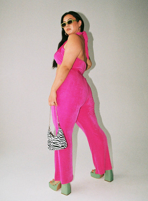 Pink matching set Crop top Strapless style Can be tied multiple ways High waist pants V-shaped waist Flared leg Elasticated waistband