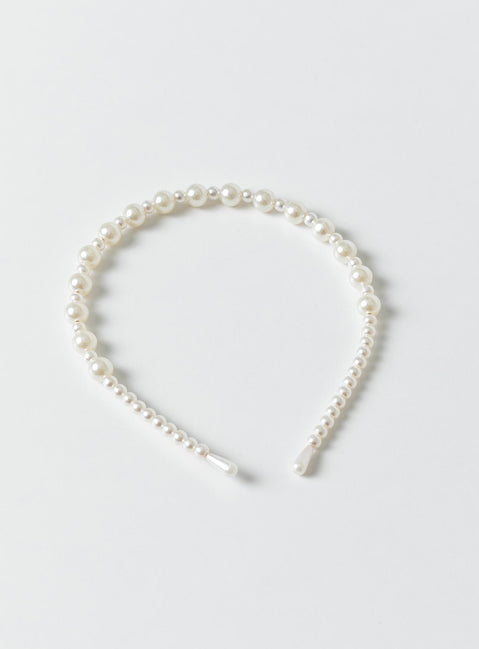 Headband Pearl detail Thin band Light weight