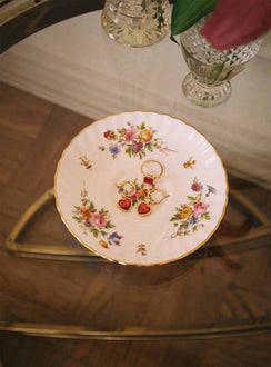 The Royals Ring Pink