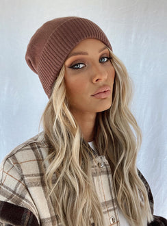 Leo Beanie Brown