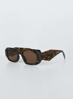 Summerside Sunglasses Tort