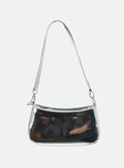 Shoulder bag Metallic finish  Removable strap Zip fastening Flat base Gold toned details