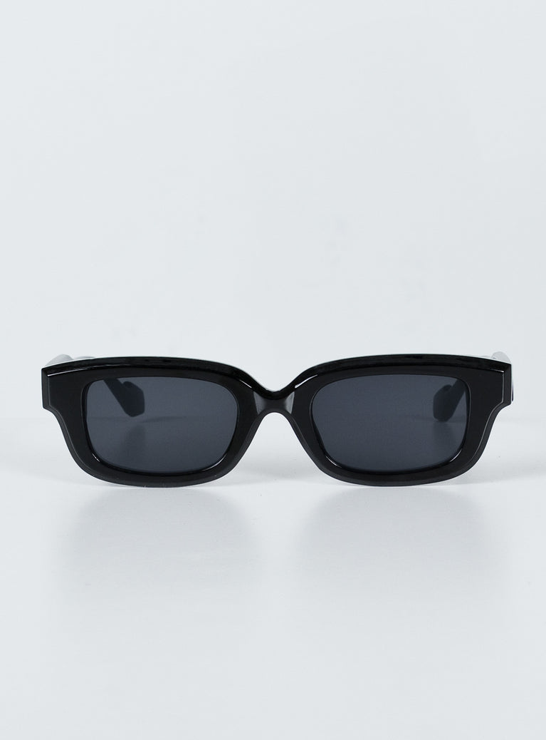 McGuire Sunglasses Black