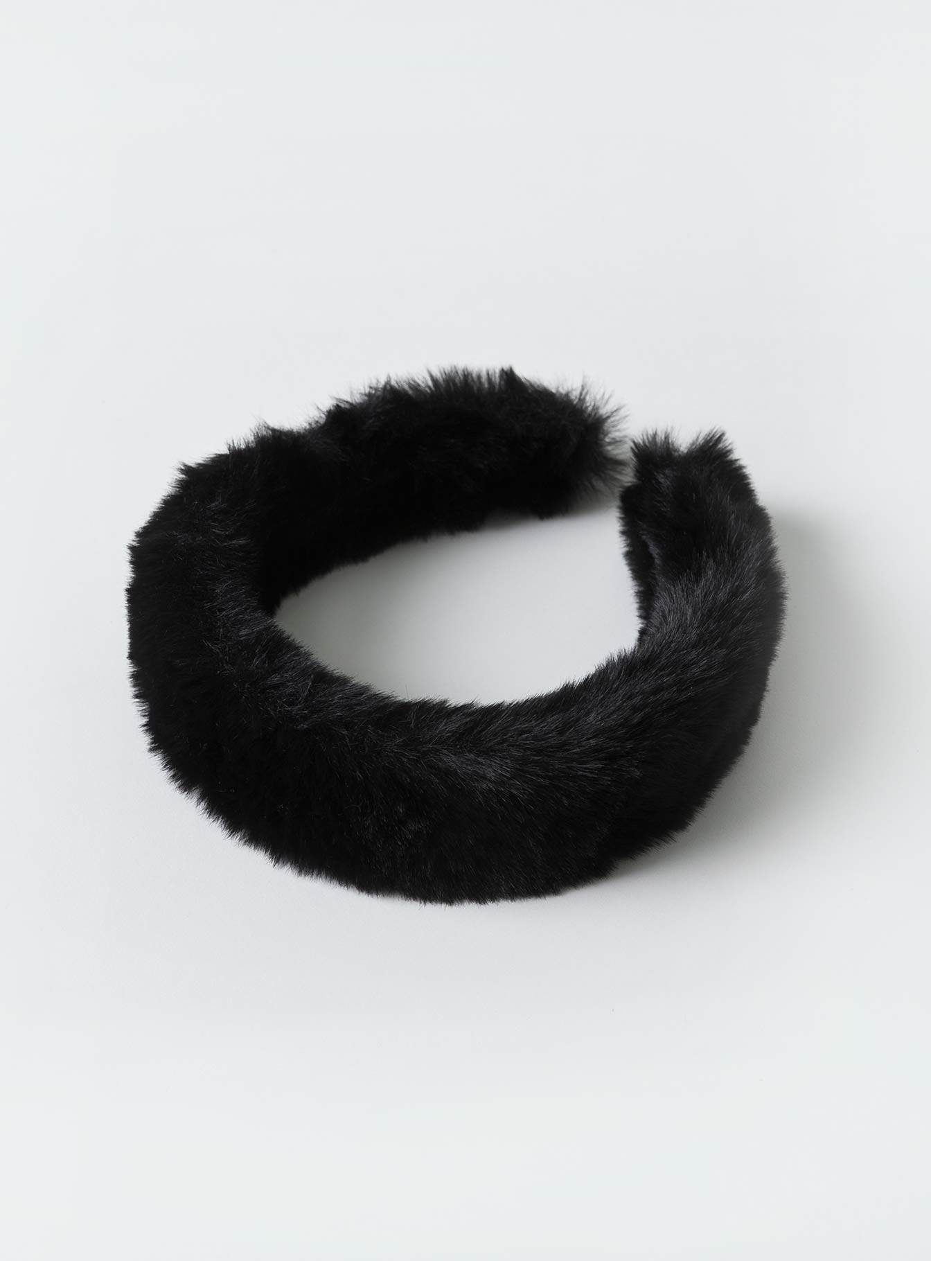 Headband Faux fur material Lightweight