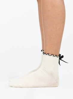 Crew socks Bow detail Lettuce edge cuff Good stretch