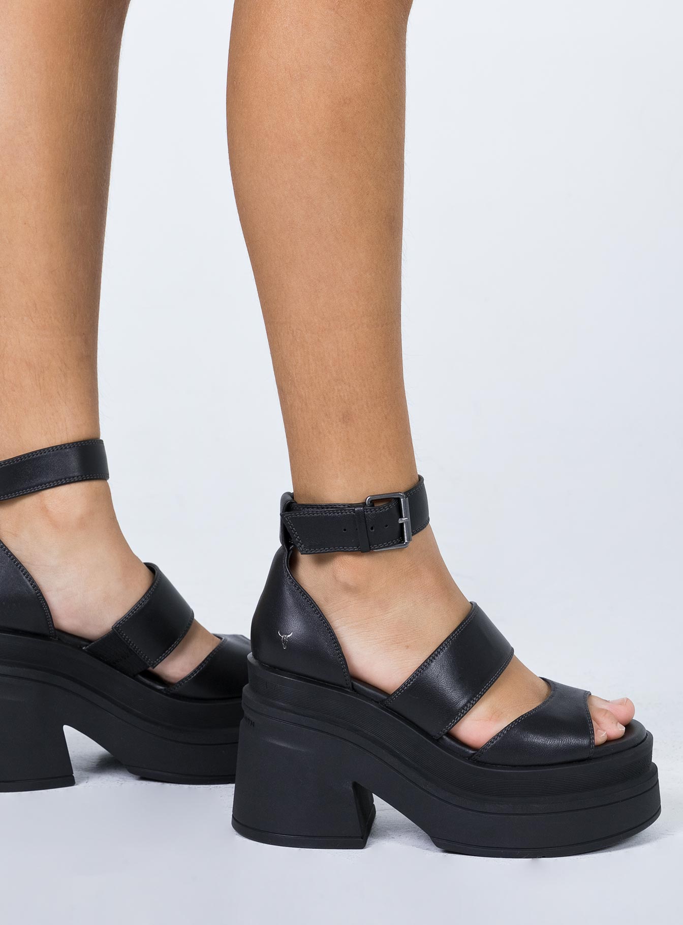 Catwalk Womens Clear Criss Cross Sandals Black Platform 4832C   Amazonin Shoes  Handbags