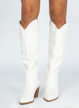 Billini Novena Boots Off White