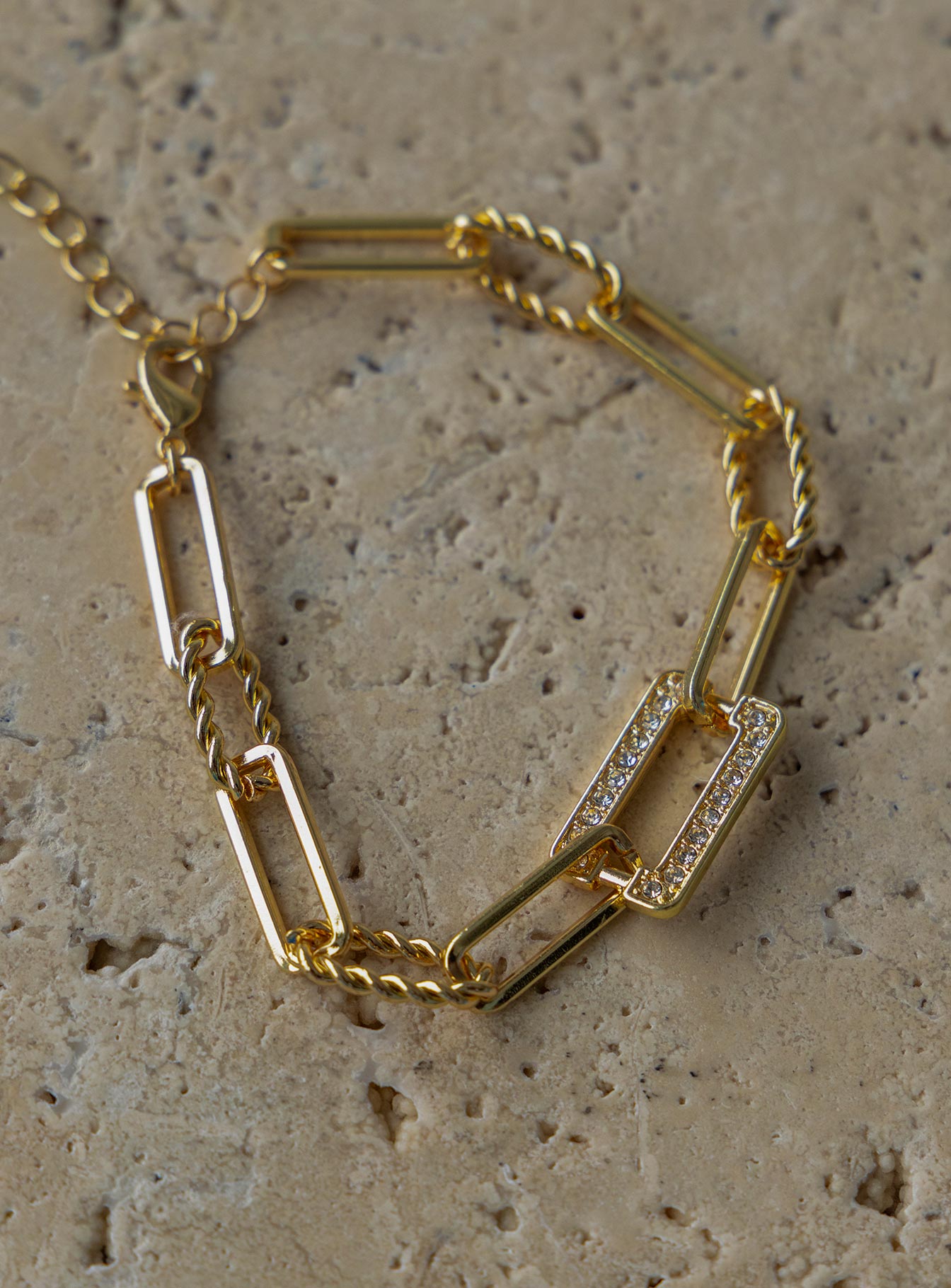 Bracelet Gold-toned  Diamante detail 