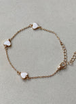 Bracelet Heart detail Gold-toned Lobster clasp fastening