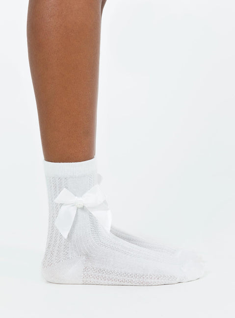 White socks Delicate knit material  Bow detail Good stretch   OSFM Hand wash only 