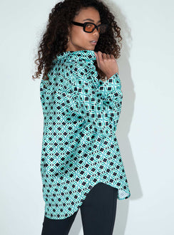 side view of model wearing Princess Polly Tui Shirt Green 