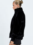 Bomber jacket Faux fur material Zip fastening at front Classic collar Ribbed cuffs Ribbed hem Non-stretch Fully lined 