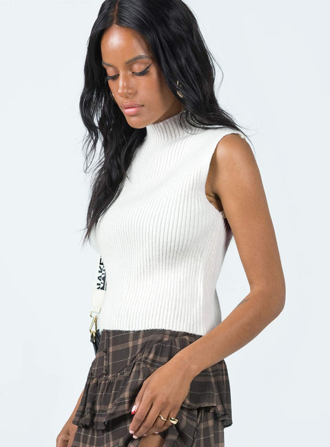 Davena Sweater Vest Cream Princess Polly  regular 