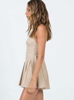 Romper Adjustable shoulder straps  Boning through waist  Invisible zip fastening at back  Relaxed leg 